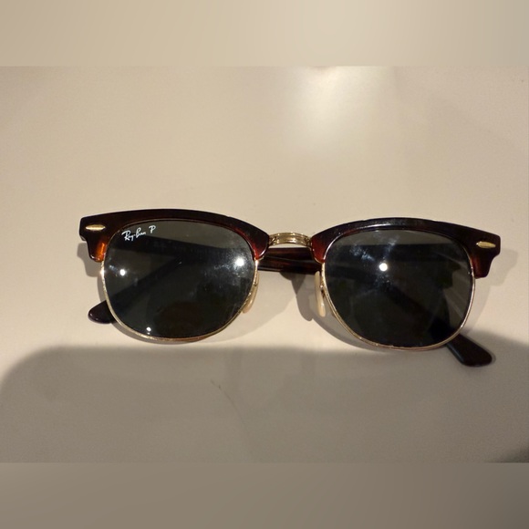 Ray-Ban Tortoise and Gold Sunglasses wayfarer polarized - Picture 1 of 5